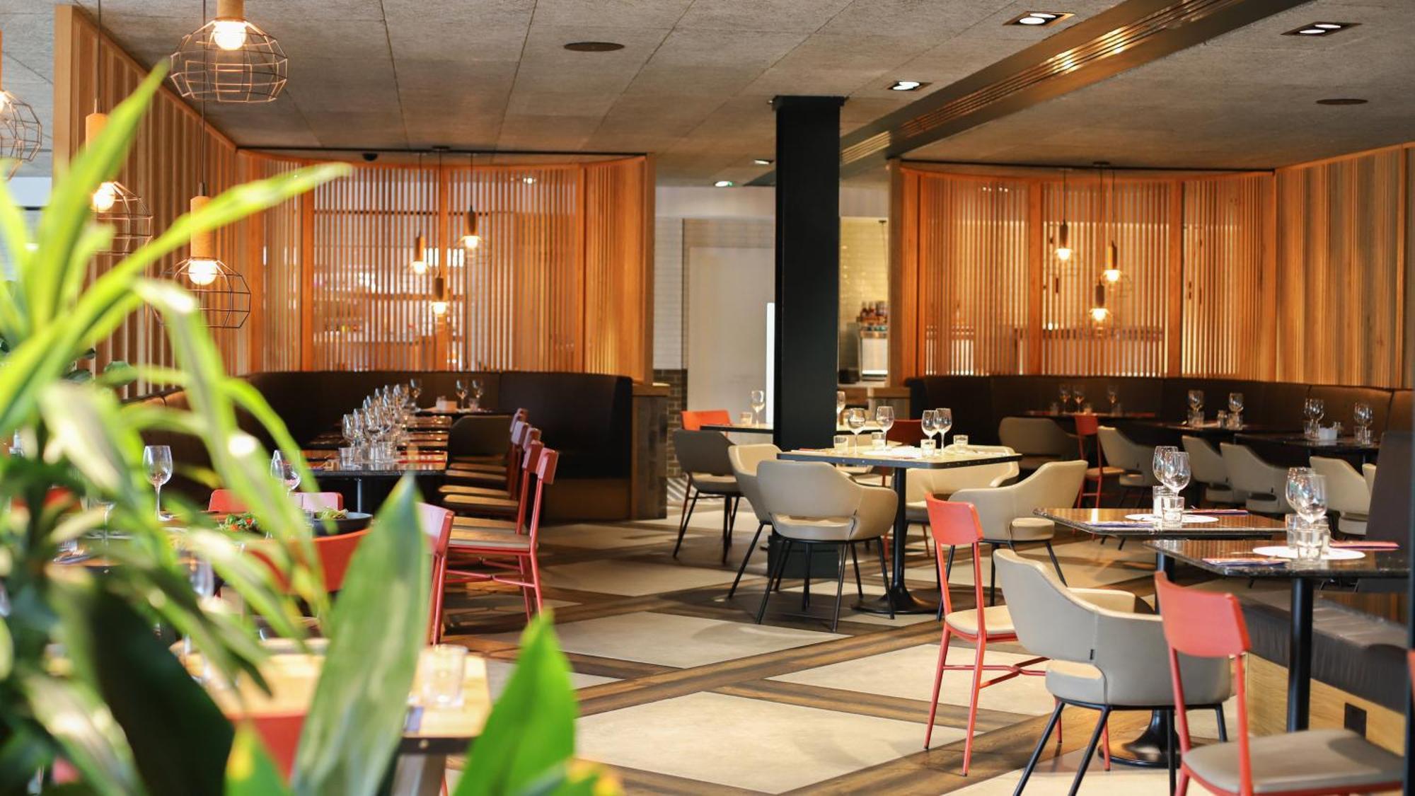 Voco Leicester By Ihg Esterno foto